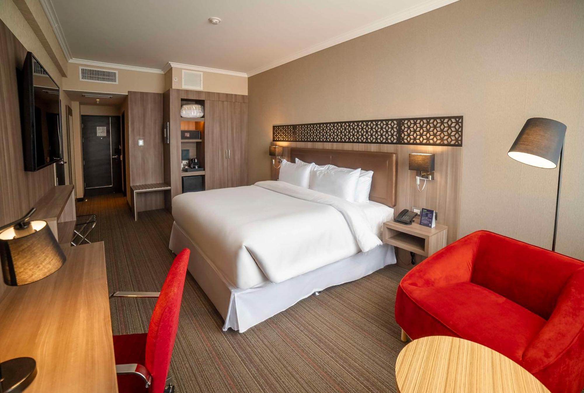 Doubletree By Hilton Trujillo Hotel Encalada Luaran gambar