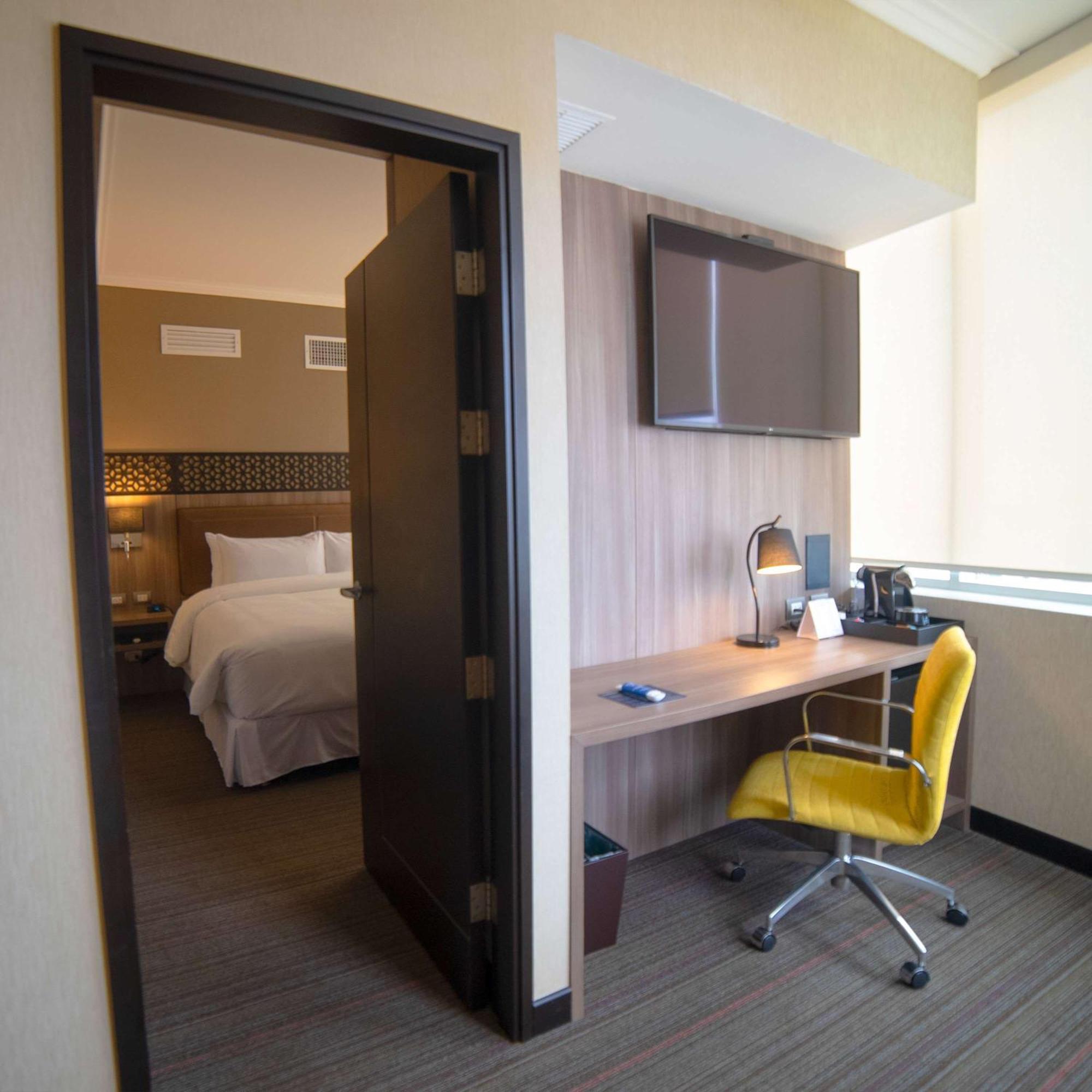 Doubletree By Hilton Trujillo Hotel Encalada Luaran gambar