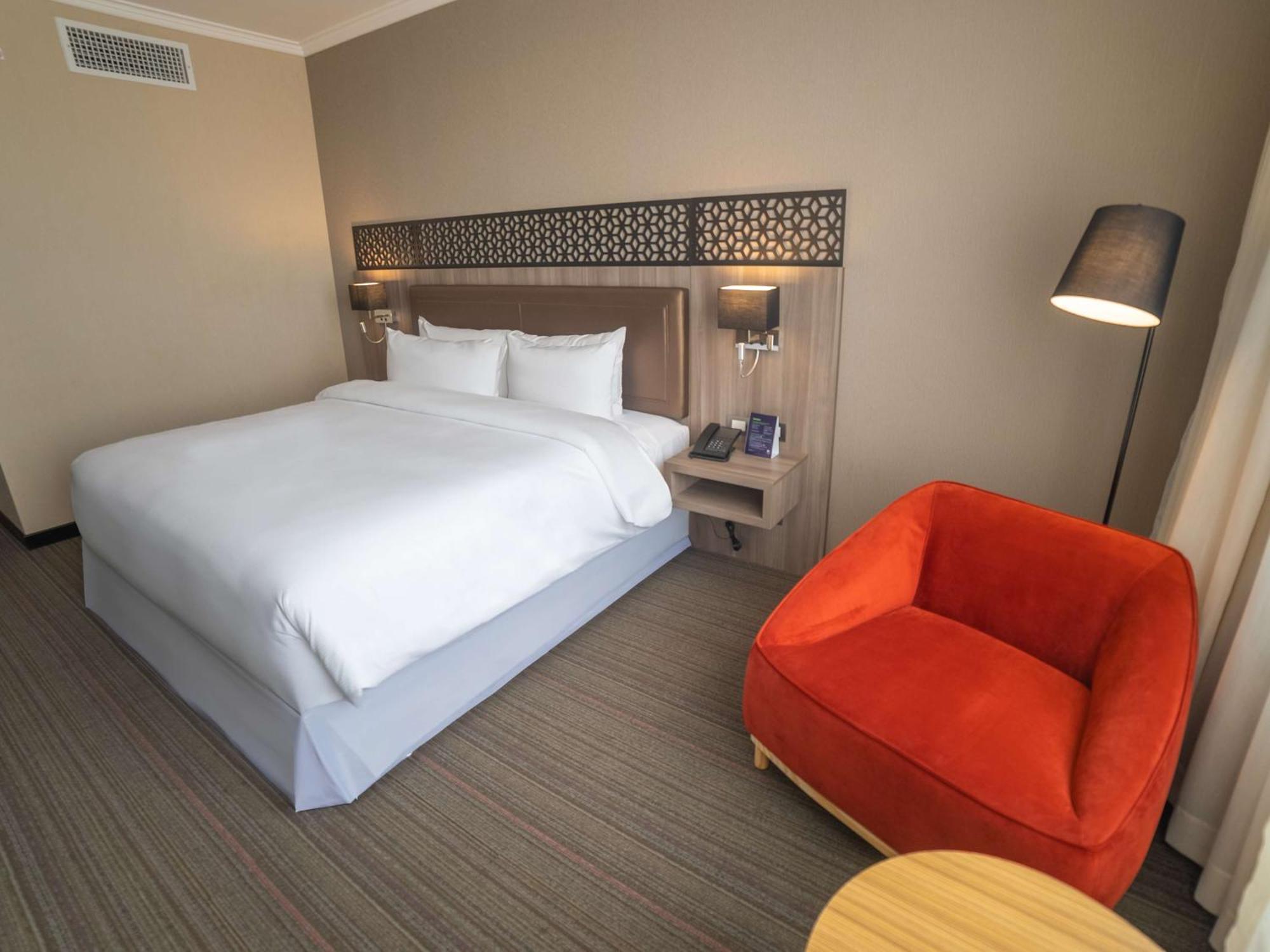 Doubletree By Hilton Trujillo Hotel Encalada Luaran gambar